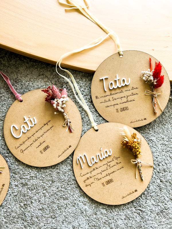 PLACA INVITADOS FLORES - Ohana Details